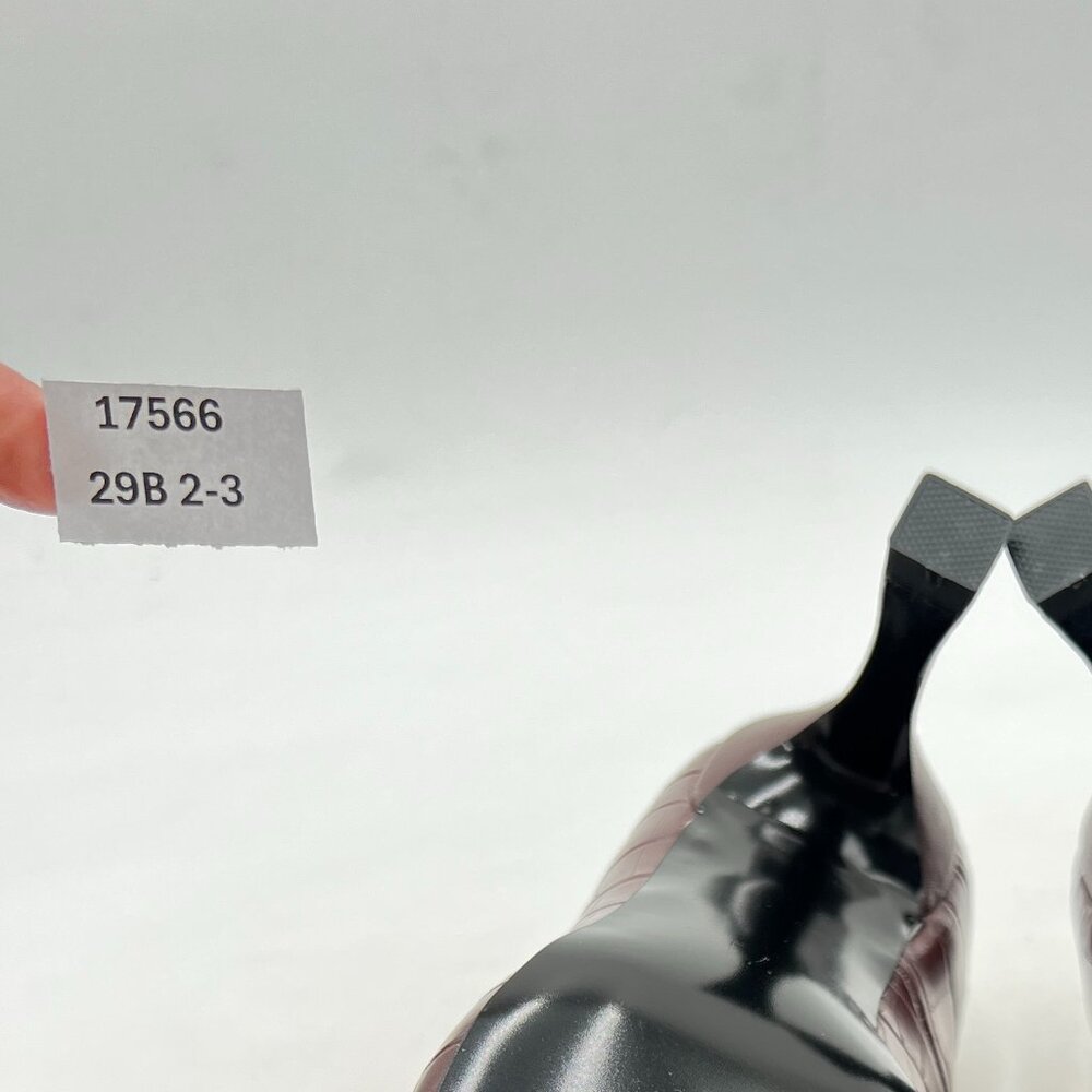 Fowt Simple Solid Croc-Embossed Pointed Toe Black… - image 7